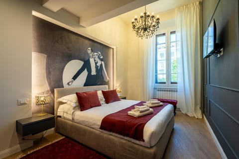 Bed, TV and multimedia, Photo of the whole room, Bedroom, wardrobe, air conditioner