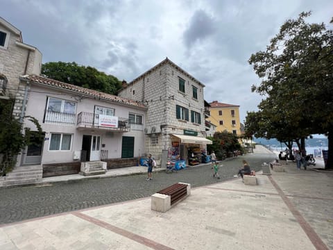 Apartments Astoria HN Apartment in Montenegro