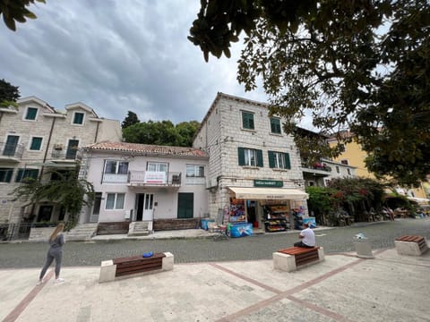 Apartments Astoria HN Apartment in Montenegro