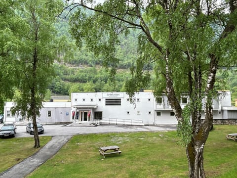 Property building, Facade/entrance