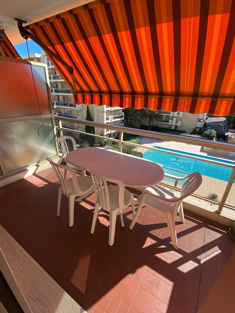 Day, Pool view, Swimming pool