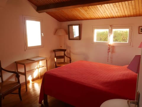 Maison vue mer à 200m de la plage, avec terrasse - FR-1-418-4 House in Locmaria