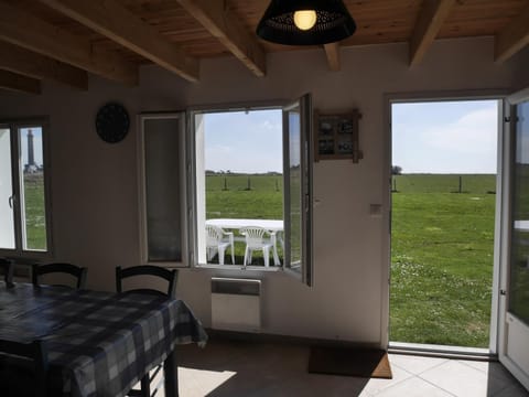 Maison spacieuse moderne près des plages, 4 chambres, jusqu'à 8 personnes - FR-1-418-9 House in Brittany