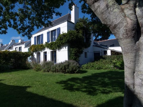 Maison calme, 800m de la plage, proche commerces - FR-1-418-31 House in Brittany