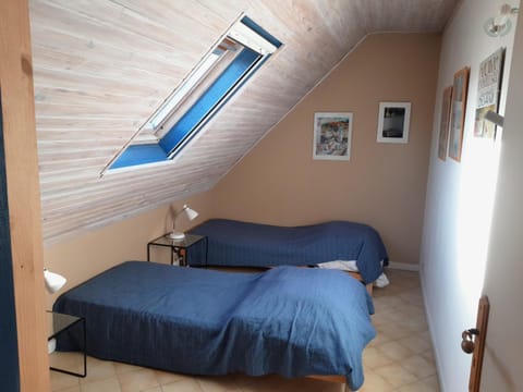 Maison lumineuse avec jardin à Sauzon, proche plage - FR-1-418-70 House in Brittany