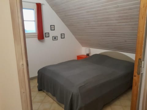 Maison lumineuse avec jardin à Sauzon, proche plage - FR-1-418-70 House in Brittany