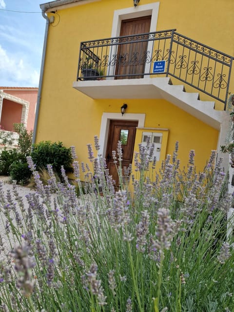 Villa Malena Bed and Breakfast in Lika-Senj County