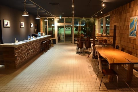 Communal lounge/ TV room, Lobby or reception, Lounge or bar