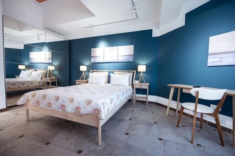 Bed, Photo of the whole room, Bedroom, furniture, hair dresser