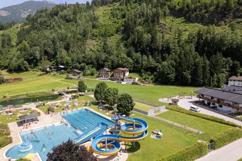 Property building, Swimming pool
