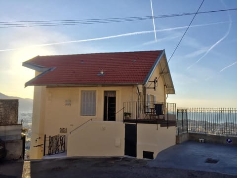 Facade/entrance, View (from property/room), Sea view