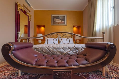 Villa Luisa Rooms and Breakfast Bed and Breakfast in Peschiera del Garda