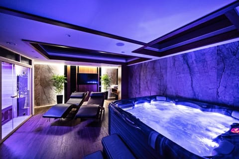 Hot Tub, Sauna, Sauna, Spa and wellness centre/facilities, Spa and wellness centre/facilities