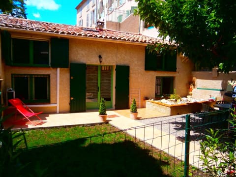 Patio, Garden