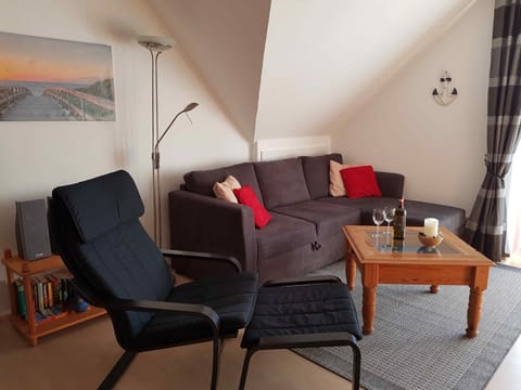 PEKW6A103-FeWo-Kievitt Apartment in Ostholstein