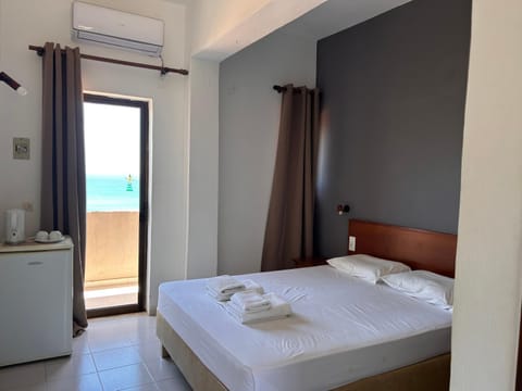 Kalami Rooms Apartment in Crete