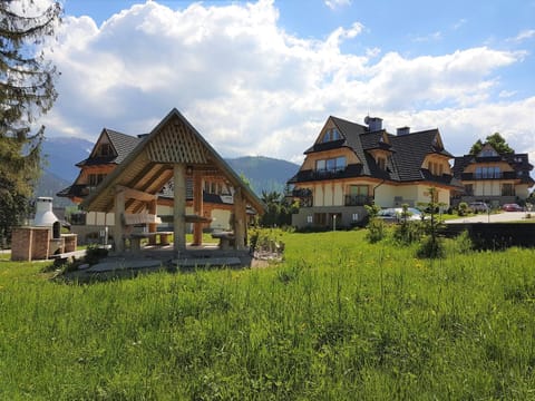 Property building, Neighbourhood, Garden, Other