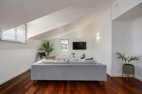 Communal lounge/ TV room, Living room