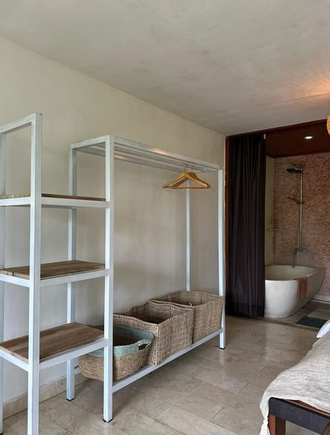 Villa Lotus 8 Hotel in North Kuta