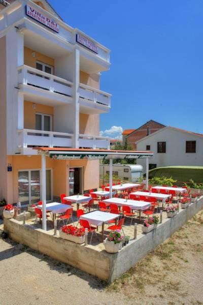 Property building, Breakfast, Continental breakfast