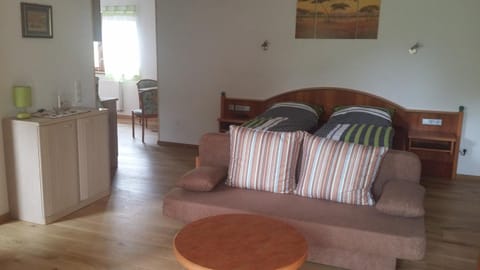 Seating area, Bedroom