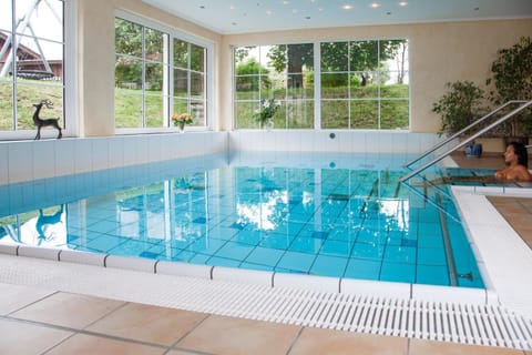 Swimming pool, Swimming pool