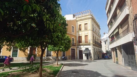 Property building, Facade/entrance