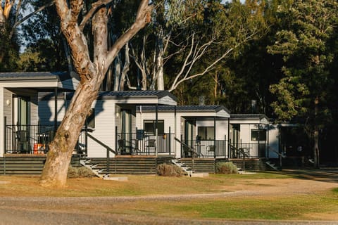 Property building, Natural landscape