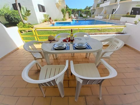 Balcony/Terrace, Pool view, Swimming pool