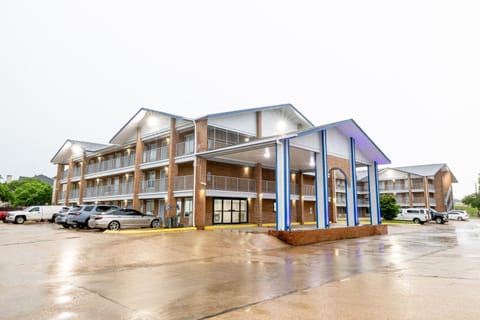 Property building, Parking
