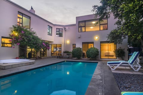 Garden, Swimming pool, Swimming pool