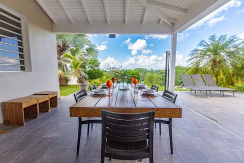 Patio, Natural landscape, Dining area