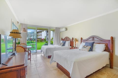 Islander on the Beach 155 Hotel in Waipouli Beach