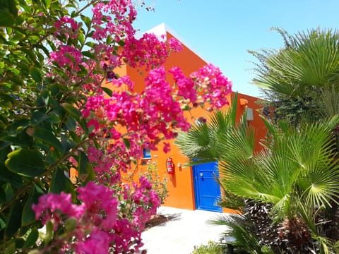 Marina Sands Hotel in Agia Marina