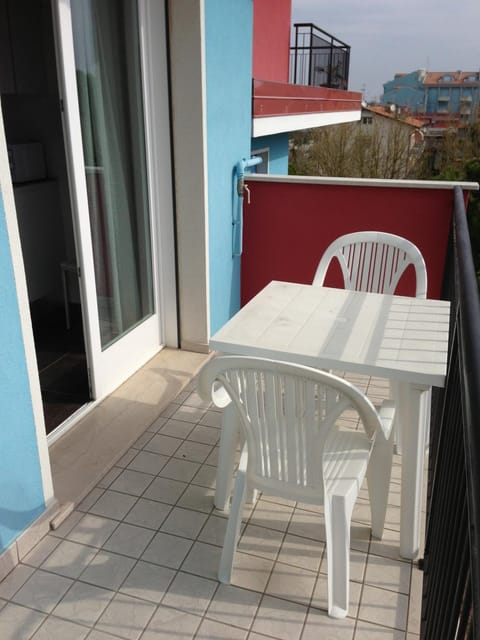 Balcony/Terrace, Balcony/Terrace