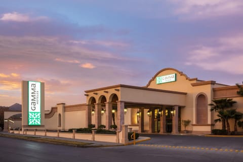 Property building, Natural landscape, Sunset