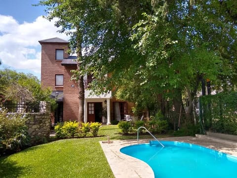 Garden, Swimming pool, Swimming pool