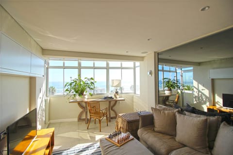 Saratoga Apartments by Propr Apartment in Sea Point