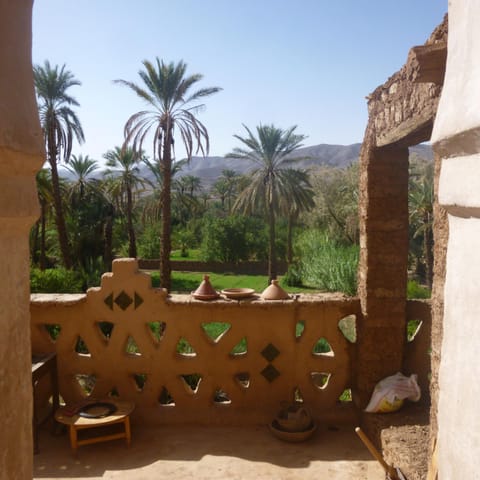 Spring, Day, Natural landscape, Garden, View (from property/room), Balcony/Terrace, Garden view, Mountain view