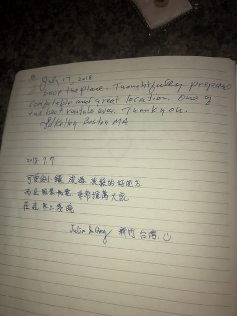 Spacious house with hot tub spa, to enjoy red rock view, near Amitabha stupa, and trails House in Sedona