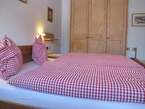 Villa Ula Verda- Apartments Marianna Apartment in Santa Cristina Gherdëina