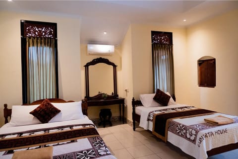 Sunarta House Homestay Bed and Breakfast in Ubud