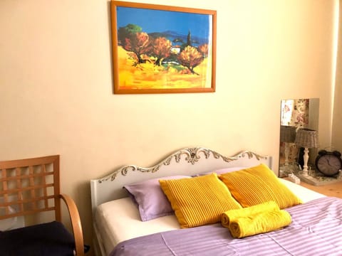 Sharm Sweet Studio City Center Kamppi 49 Kalevankatu Apartment in Helsinki