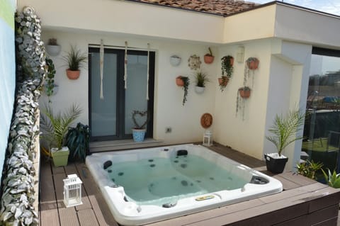 Hot Tub, Balcony/Terrace, Swimming pool, Open Air Bath