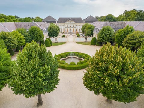 Property building, Natural landscape, Garden, Garden view, Landmark view