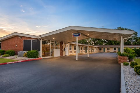 Property building, View (from property/room), Lobby or reception