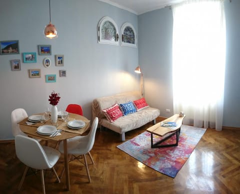 Communal lounge/ TV room, Living room, Seating area, Dining area