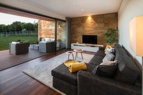 Balcony/Terrace, Living room