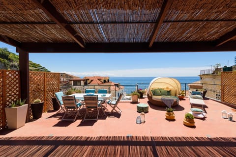Boutique Penthouse by AMALFIVACATION Apartment in Minori