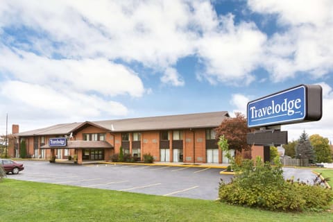 Property building, On site